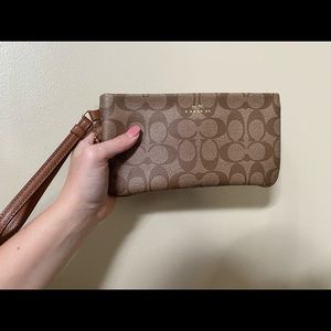Coach purse
